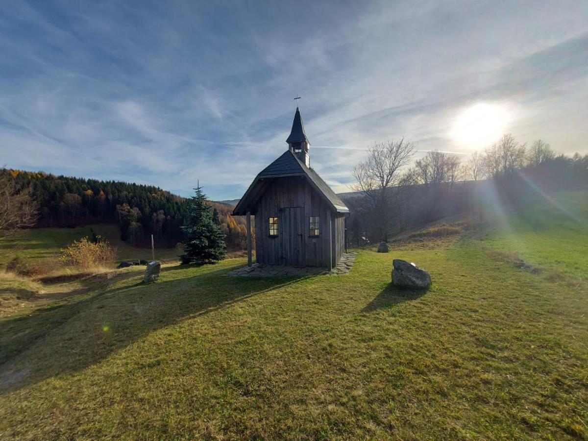 Ferienhaus Erzgebirge "An Der Trebe" Mit Kamin Und Sauna Neuhausen  Εξωτερικό φωτογραφία